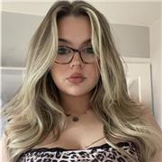 Affordable private tutoring sessions for those who have the knowledge but are unable to meet the mark scheme in their essays